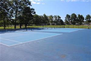 Photo of the Tennis Courts at Albion Memorial Park.