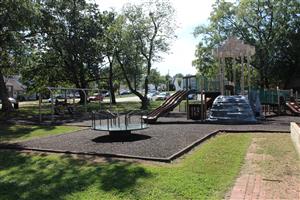 Photo of the Playground at Chelsea Memorial Park.