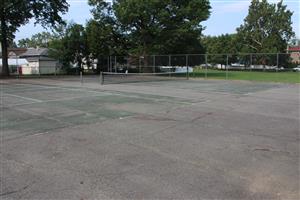 Photo of the Tennis Courts at Dunney Park.