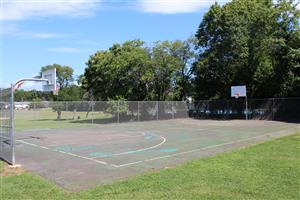 Photo of the Basketball Court at Holster Park.
