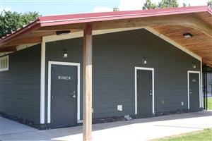 Photo of the Restrooms at Main Memorial Park.