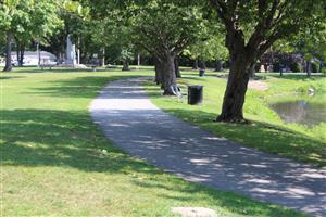 Photo of the Walk Path at Main Memorial Park.
